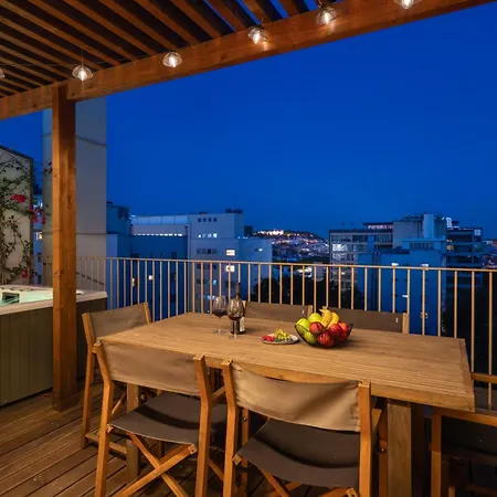 Appartement The Skyline Penthouse By The Portuguese Butler *