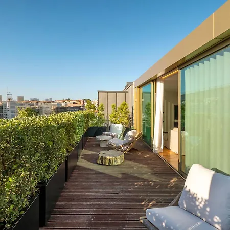 The Skyline Penthouse By The Portuguese Butler Appartement *