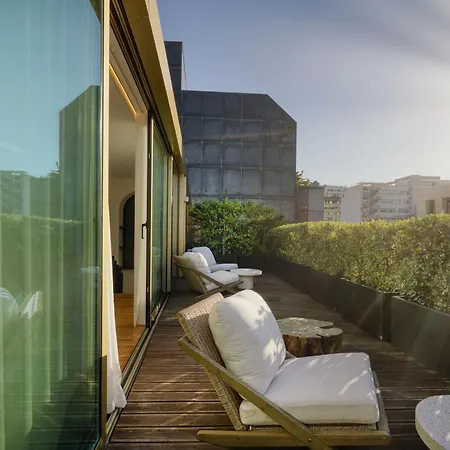 The Skyline Penthouse By The Portuguese Butler Appartement *
