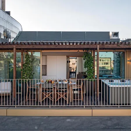 The Skyline Penthouse By The Portuguese Butler